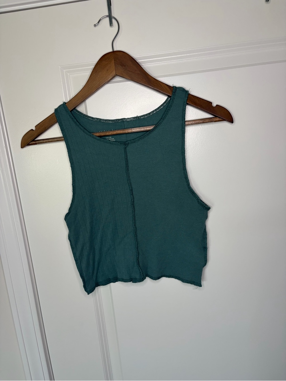 American Eagle Outfitters Ribbed Crop Tank Top in Teal Green